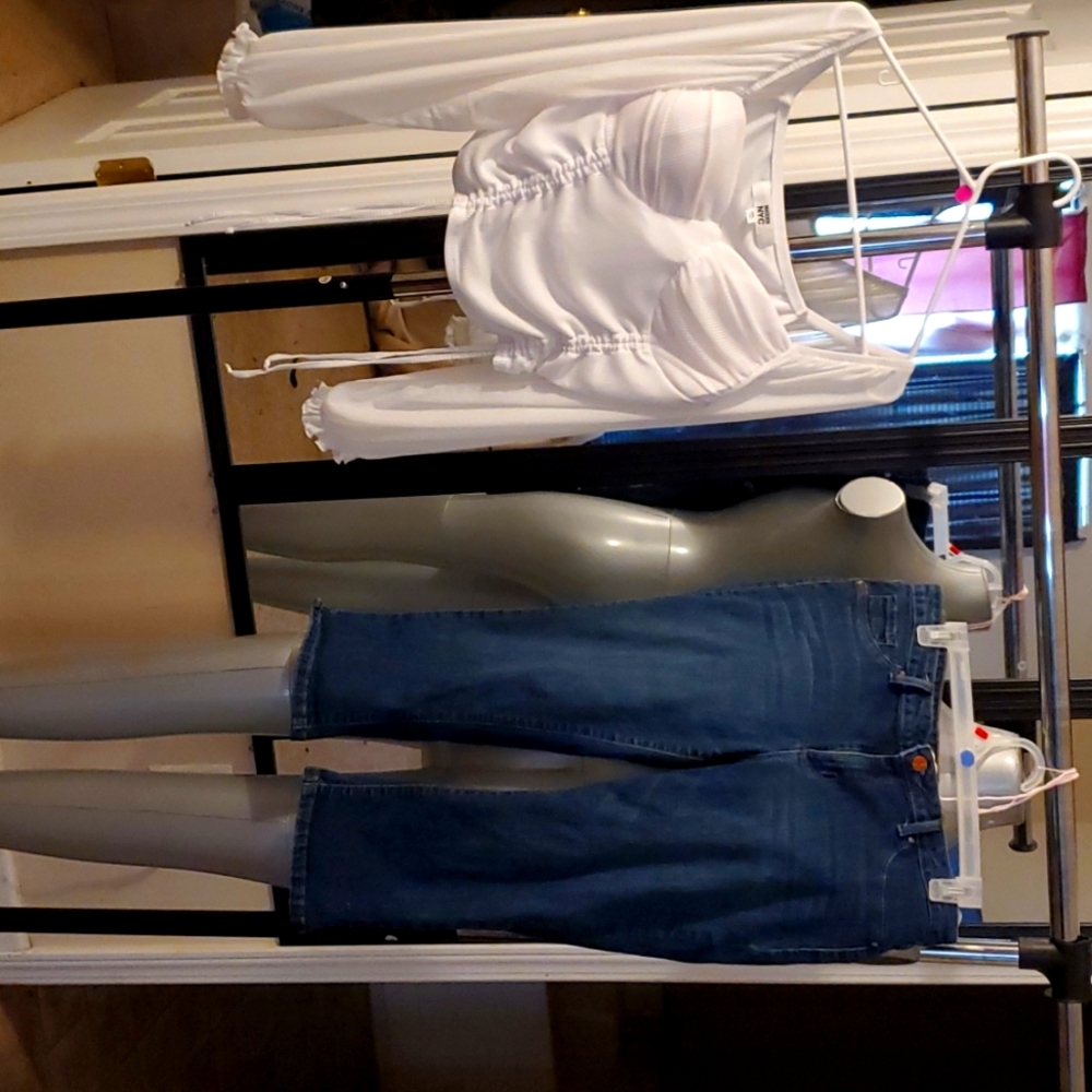 White padded sheer shirt with Capri Jeans